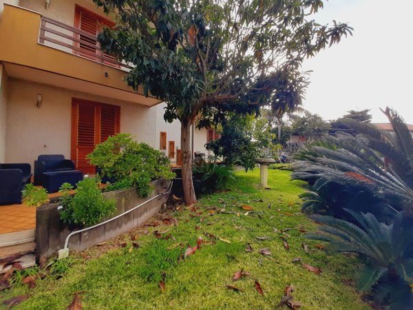 casa indipendente in vendita a Mascali