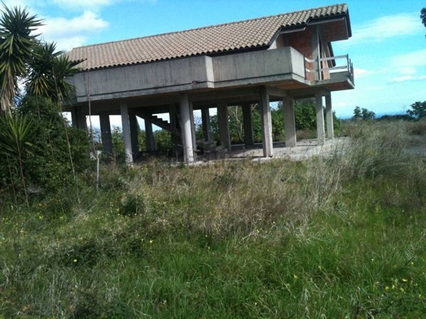 casa indipendente in vendita a Mascali in zona Santa Venera