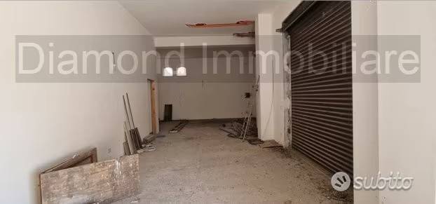 negozio in vendita a Mascali in zona Fondachello