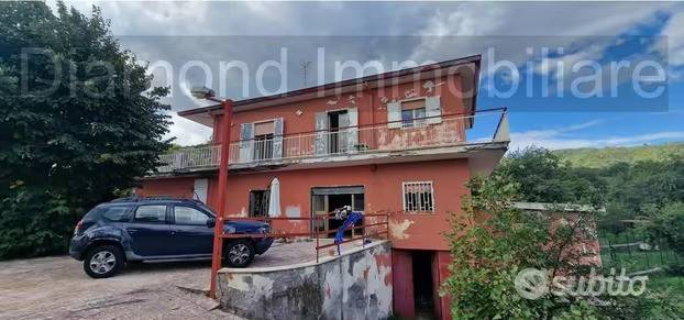 casa indipendente in vendita a Mascali in zona Montargano