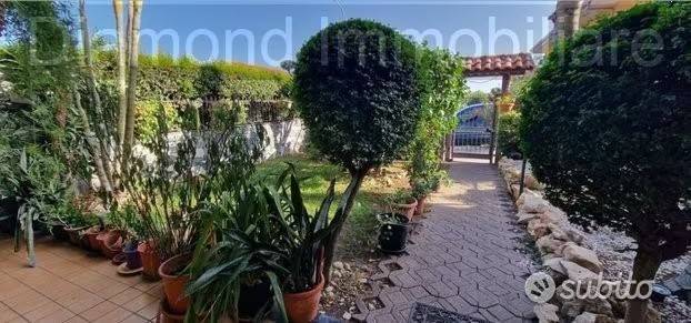 casa indipendente in vendita a Mascali