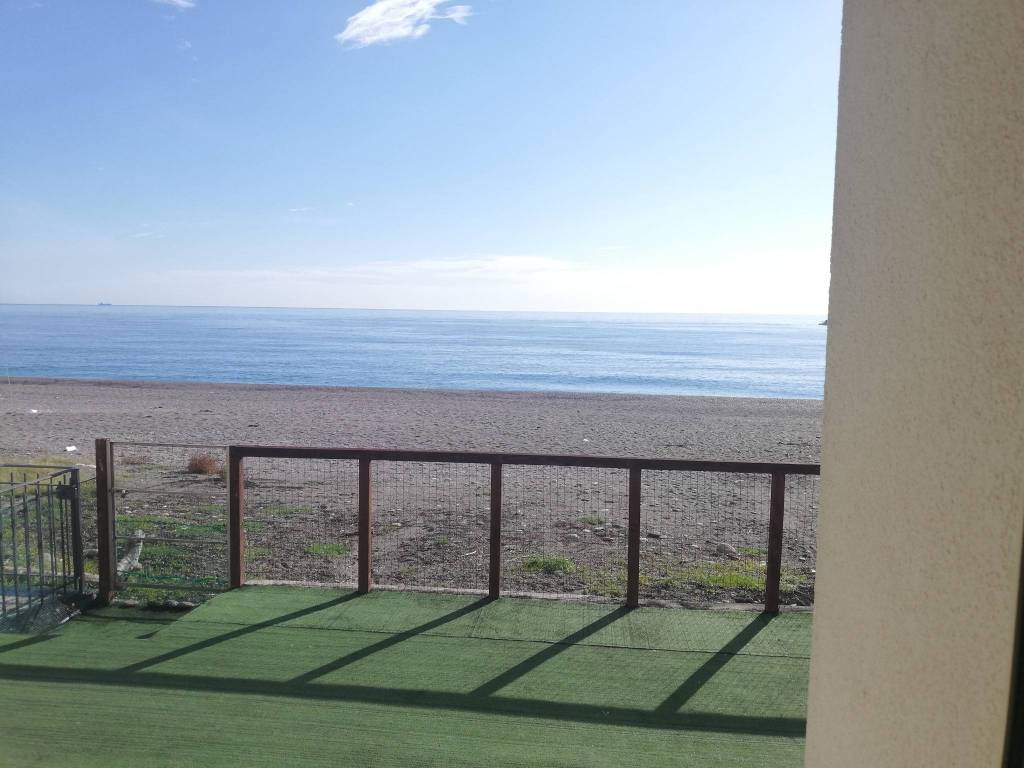 casa indipendente in vendita a Mascali in zona Fondachello