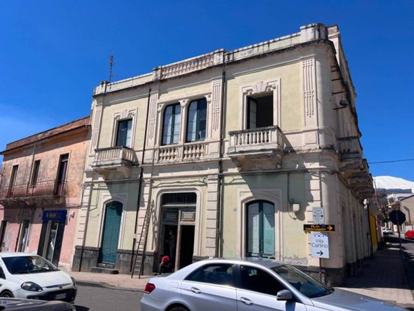 intera palazzina in vendita a Mascali