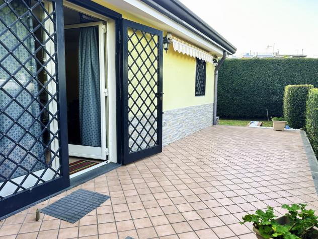 casa indipendente in vendita a Mascali in zona Fondachello