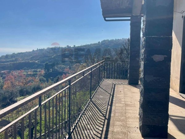 casa indipendente in vendita a Mascali in zona Montargano