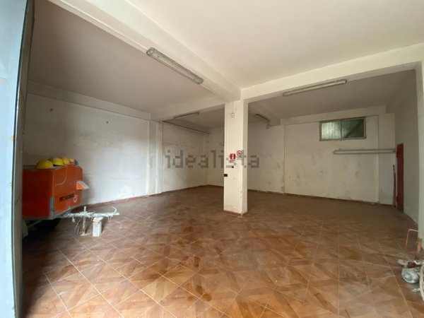 locale di sgombero in vendita a Mascali