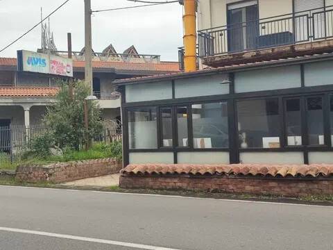 negozio in vendita a Mascali in zona Carrabba
