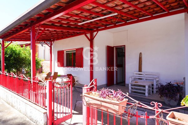 casa indipendente in vendita a Mascali in zona Carrabba