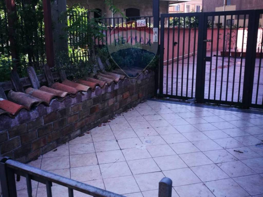 negozio in vendita a Mascali in zona Carrabba
