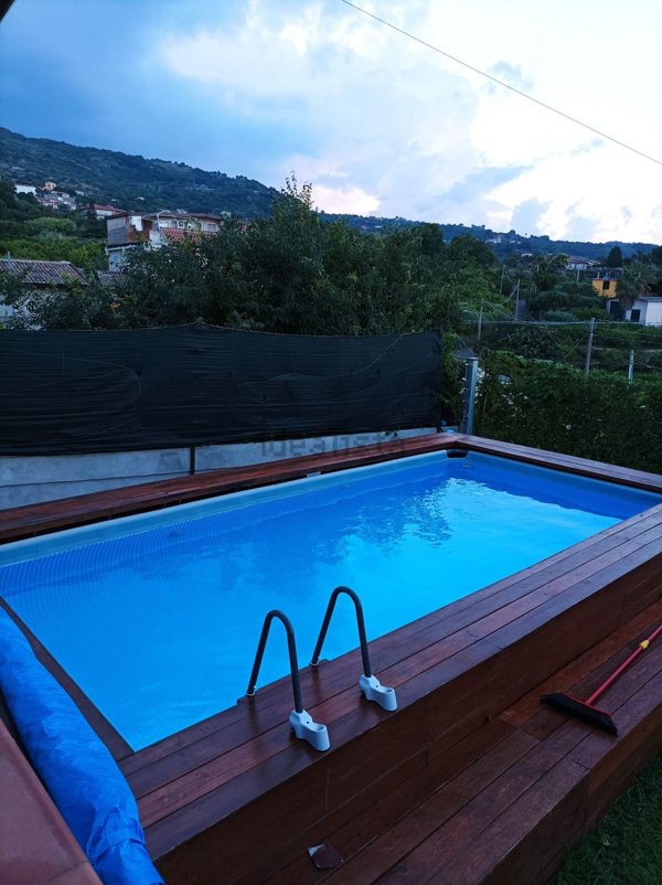casa indipendente in vendita a Mascali in zona Sant'Antonino
