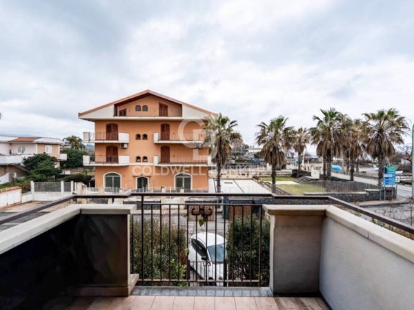 appartamento in vendita a Mascali in zona Carrabba