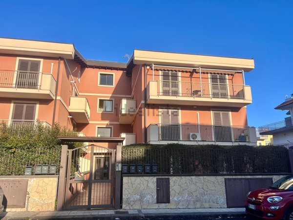 appartamento in vendita a Mascali in zona Carrabba