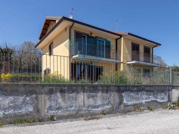 casa indipendente in vendita a Mascali in zona Puntalazzo