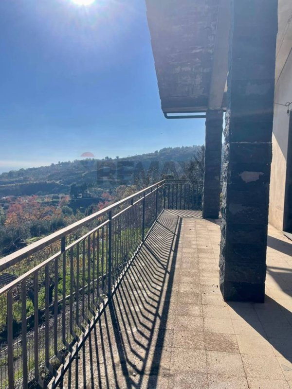 casa indipendente in vendita a Mascali in zona Montargano