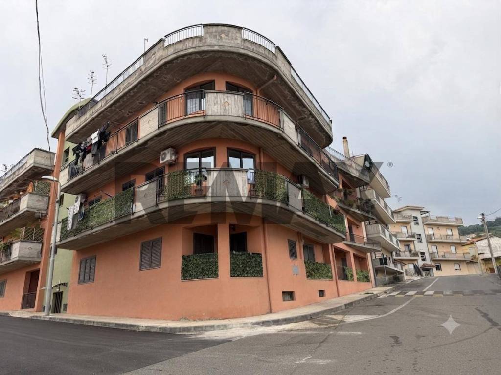 appartamento in vendita a Mascali in zona Nunziata