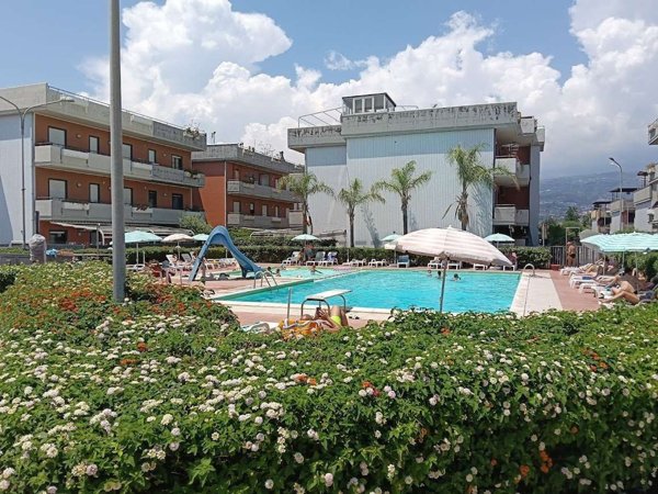 appartamento in vendita a Mascali in zona Fondachello