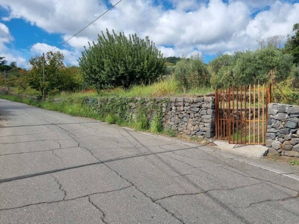terreno edificabile in vendita a Mascali in zona Puntalazzo