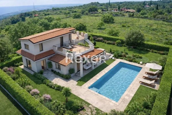 casa indipendente in vendita a Mascali in zona Montargano