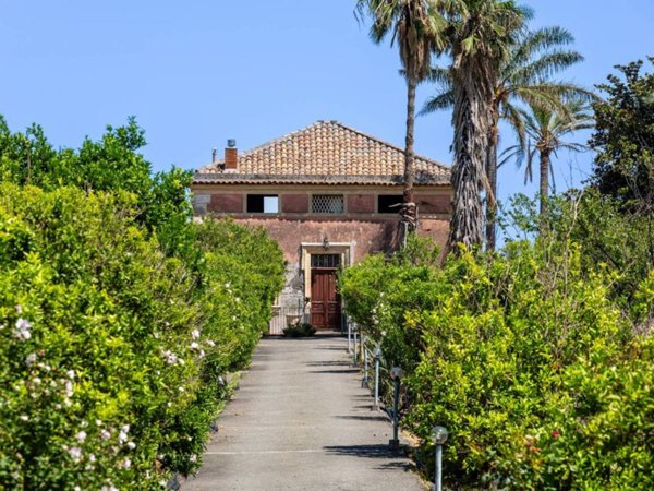 casa indipendente in vendita a Mascali