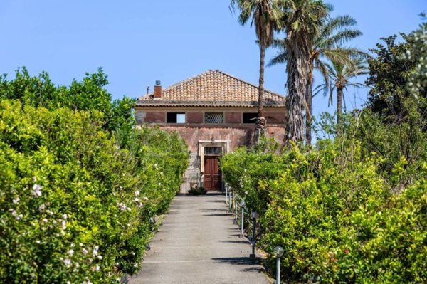 casa indipendente in vendita a Mascali