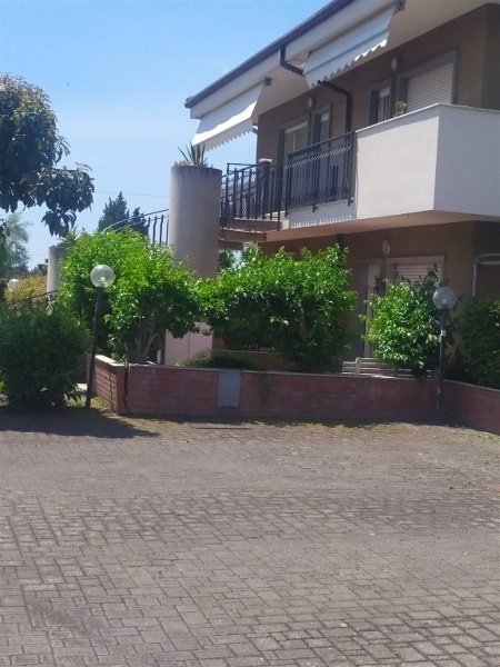 appartamento in vendita a Mascali in zona Carrabba