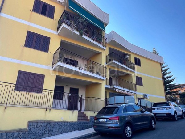 appartamento in vendita a Mascali in zona Carrabba