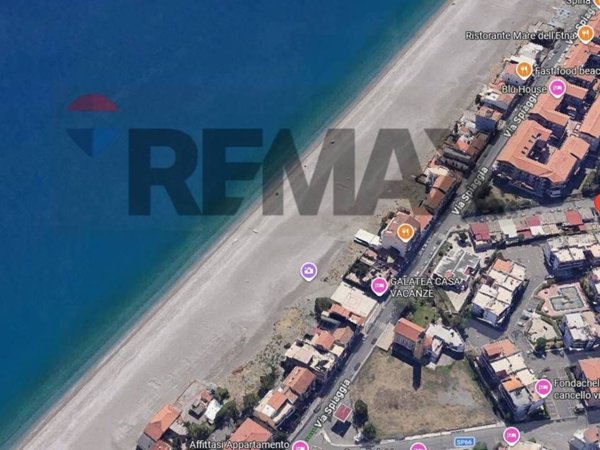 casa indipendente in vendita a Mascali in zona Fondachello