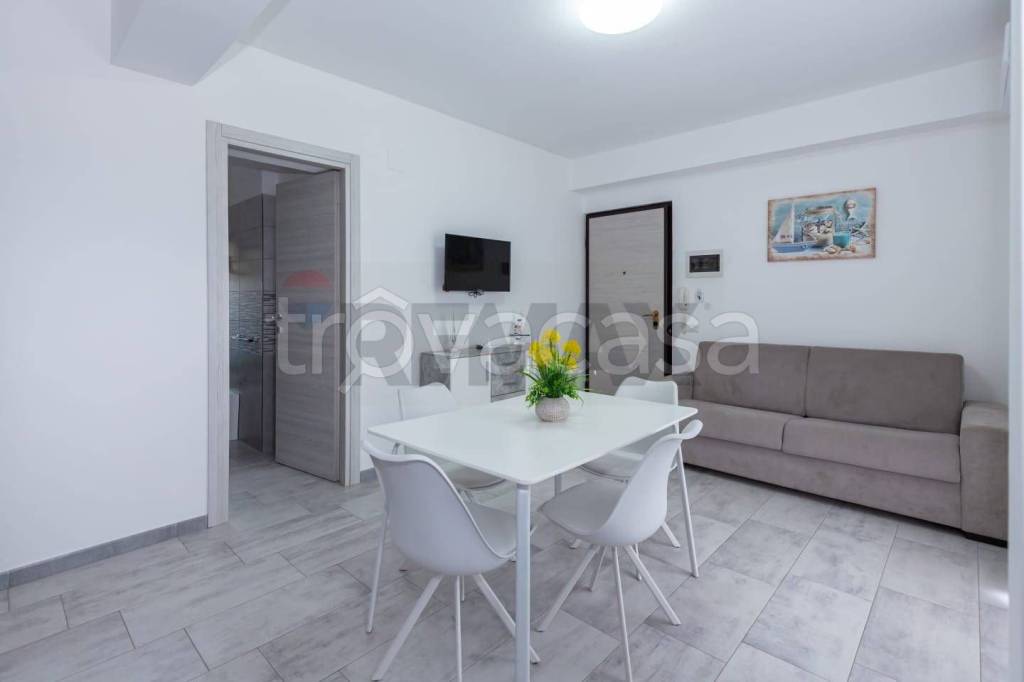 appartamento in vendita a Mascali in zona Fondachello