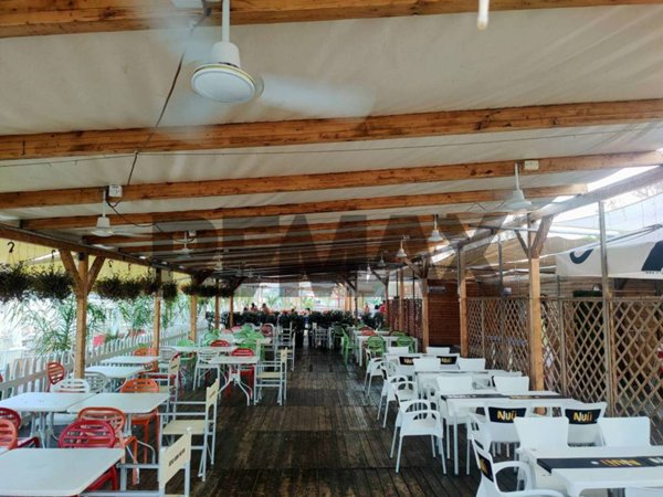 negozio in vendita a Mascali in zona Fondachello