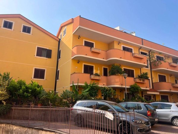 appartamento in vendita a Mascali in zona Carrabba