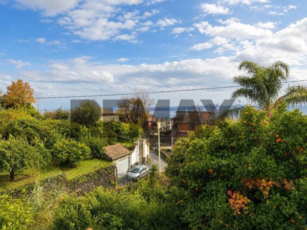 casa indipendente in vendita a Mascali