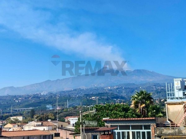 casa indipendente in vendita a Mascali in zona Carrabba