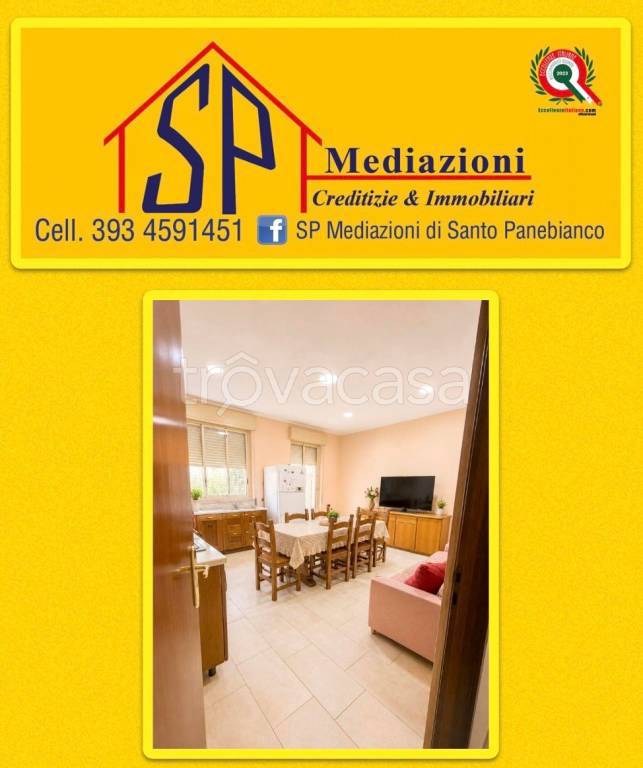 casa indipendente in vendita a Mascali in zona Carrabba