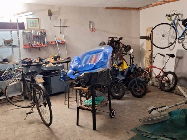 box auto in vendita a Mascali in zona Sant’Anna