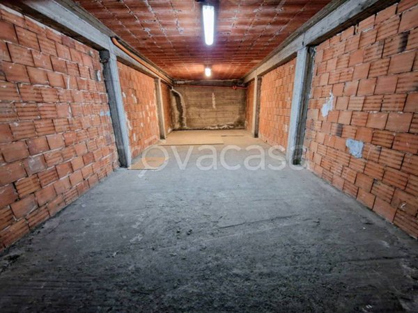 box auto in vendita a Mascali in zona Carrabba