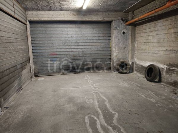 box auto in vendita a Mascali in zona Carrabba