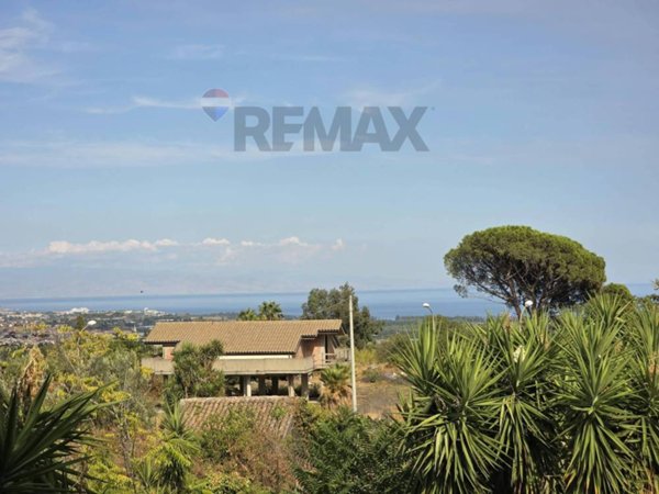 casa indipendente in vendita a Mascali in zona Santa Venera
