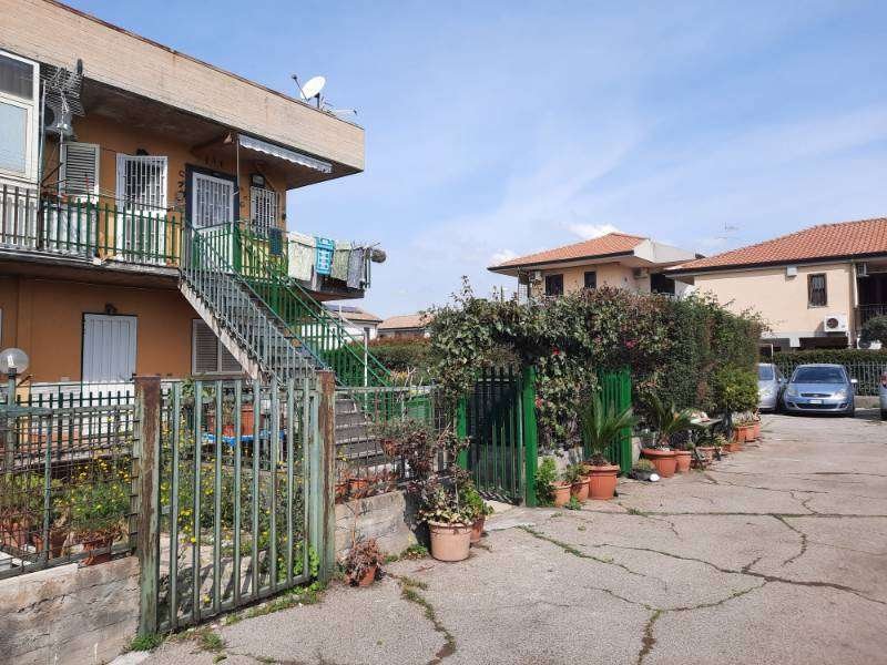 appartamento in vendita a Mascali in zona Carrabba