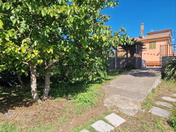 casa indipendente in vendita a Mascali in zona Montargano