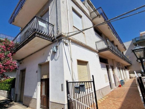 casa indipendente in vendita a Mascali in zona Fondachello
