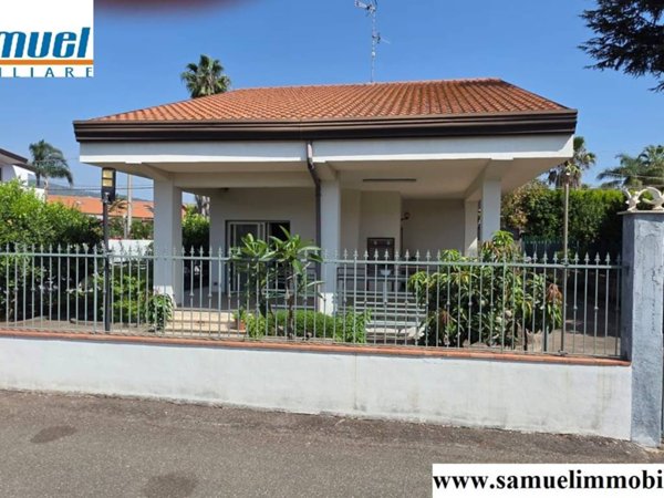 casa indipendente in vendita a Mascali