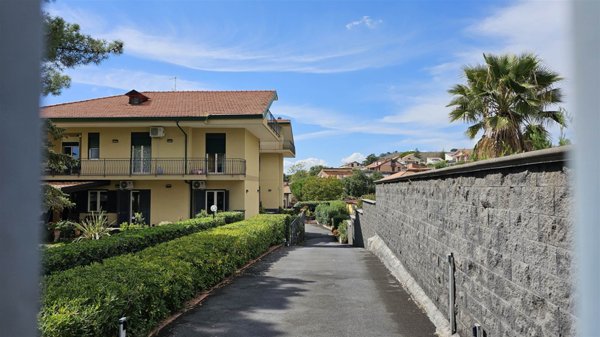 casa indipendente in vendita a Mascalucia