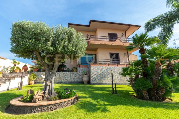 casa indipendente in vendita a Mascalucia