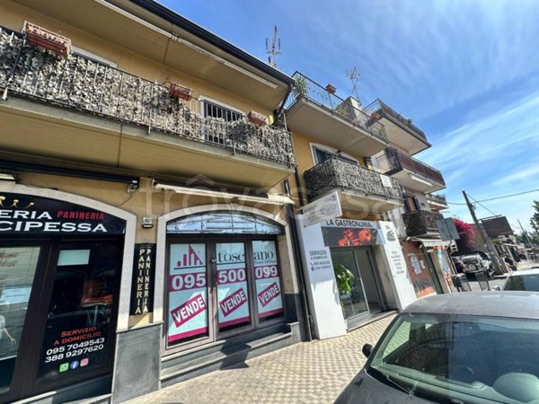 trivano in vendita a Mascalucia