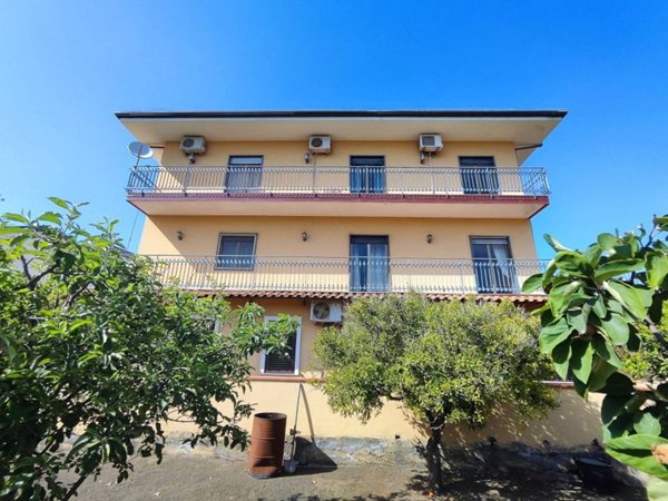casa indipendente in vendita a Mascalucia