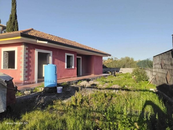casa indipendente in vendita a Mascalucia in zona Massa Annunziata