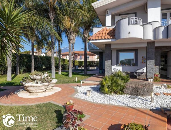 casa indipendente in vendita a Mascalucia