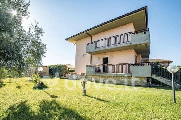 casa indipendente in vendita a Mascalucia