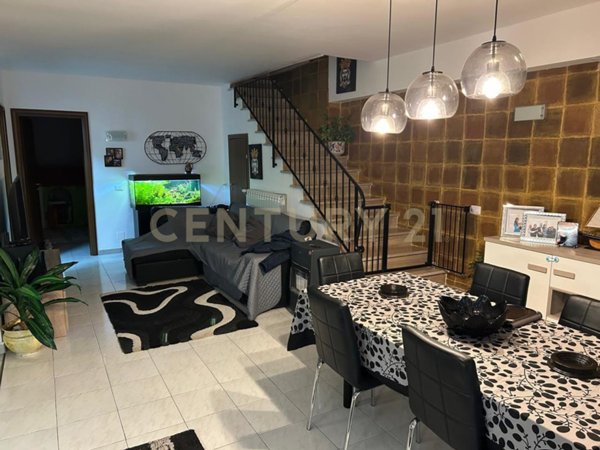casa indipendente in vendita a Mascalucia