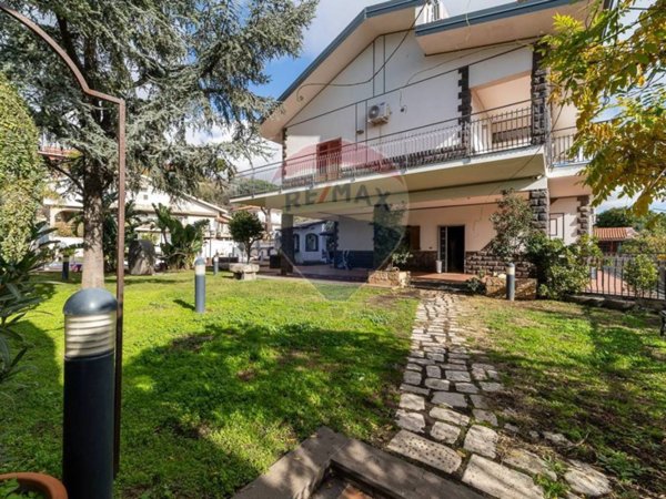 casa indipendente in vendita a Mascalucia